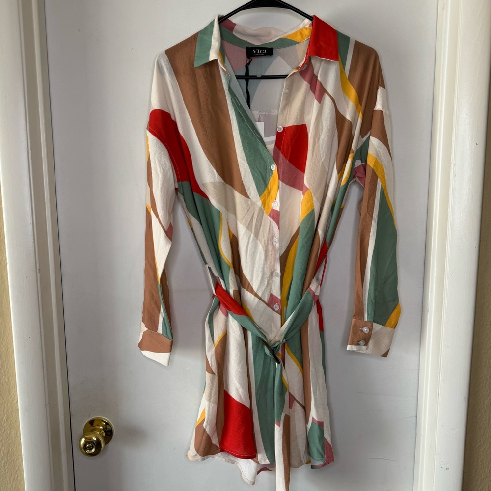 VICI Multicolored Belted Dress - Picture 3 of 7